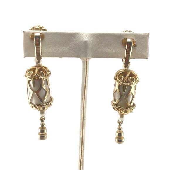 Emmons Magic Lantern Rare Gold Tone 1960s Pearl Drop Earrings With Filigree Desi - Picture 7 of 12